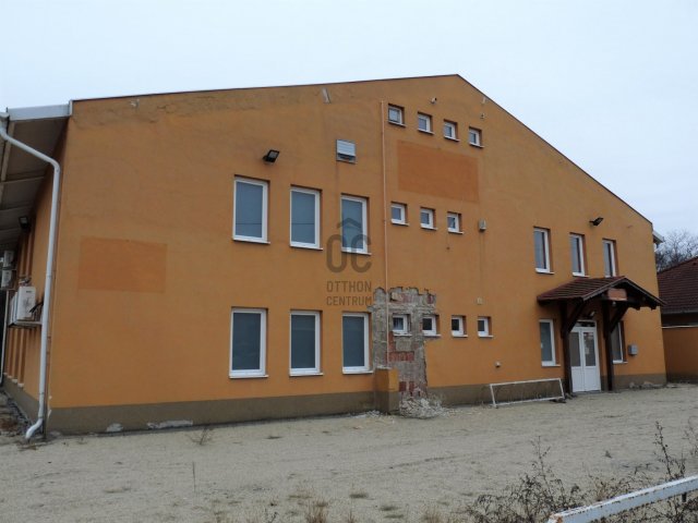 Eladó ipari ingatlan, Szigethalmon 139.9 M Ft