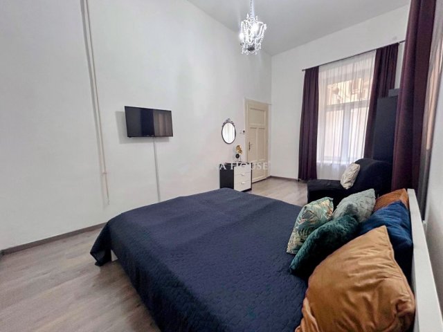 Eladó téglalakás, Budapesten, V. kerületben 89 M Ft, 2 szobás