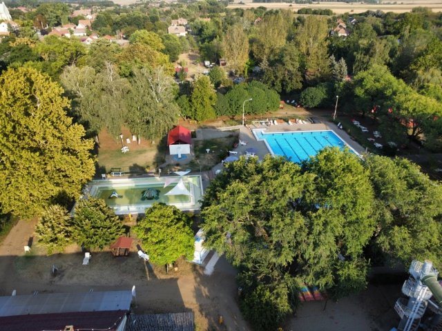 Eladó családi ház, Jászszentandráson 32.5 M Ft, 5 szobás