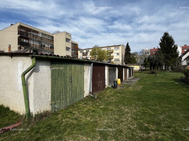 Kiadó garázs, Kaposváron 20 E Ft / hó / költözzbe.hu