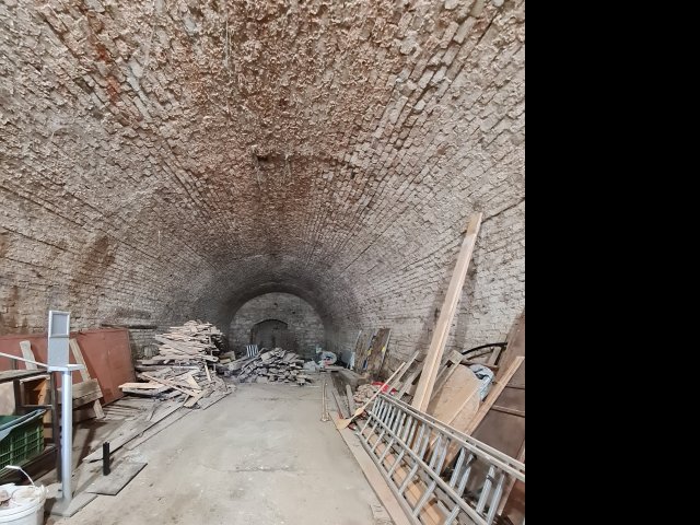 Eladó családi ház, Budapesten, III. kerületben 269.9 M Ft