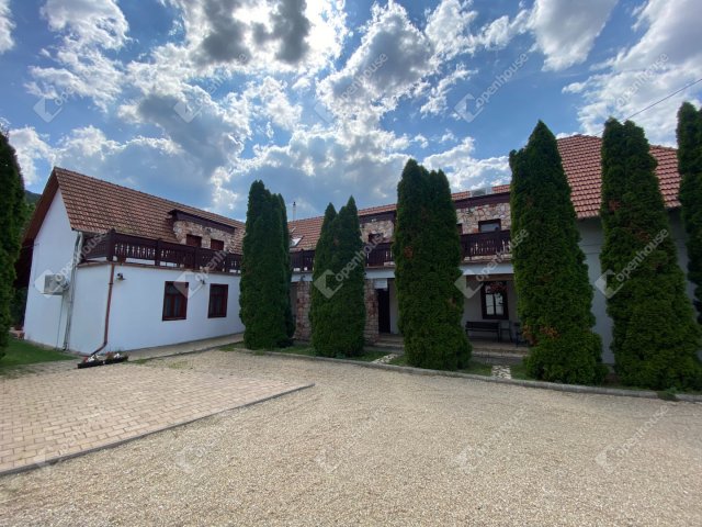 Eladó hotel, Miskolcon 950 M Ft, 14 szobás / költözzbe.hu