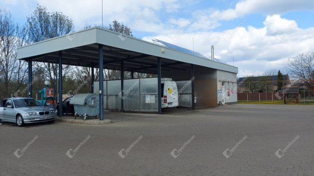 Eladó ipari ingatlan, Orosházán 150 M Ft / költözzbe.hu