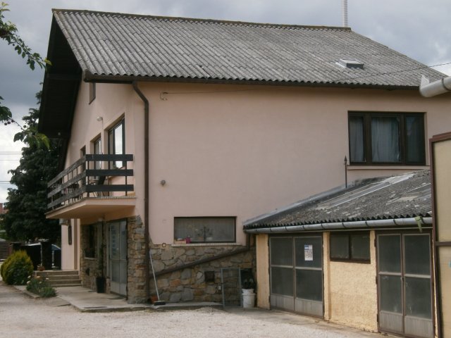 Eladó családi ház, Kapuváron 149 M Ft, 3 szobás
