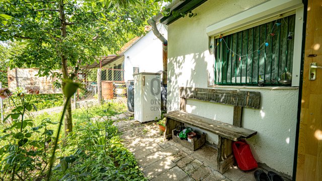 Eladó mezogazdasagi ingatlan, Szekszárdon 5.99 M Ft