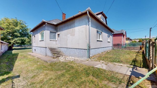 Eladó családi ház, Putnokon 22.9 M Ft, 3 szobás