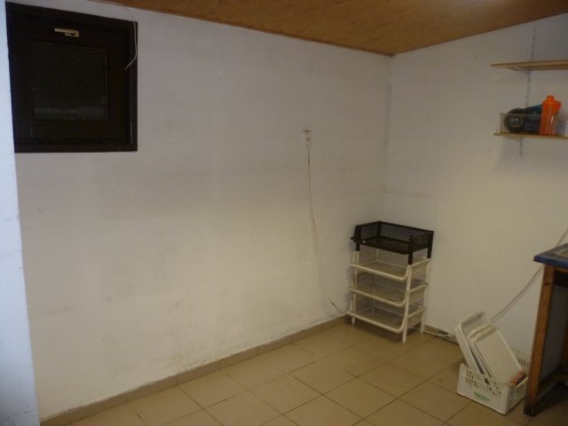 Eladó üzlethelyiség, Győrött 22.5 M Ft / költözzbe.hu
