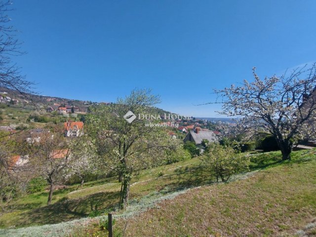 Eladó telek, Pécsett 22.5 M Ft / költözzbe.hu