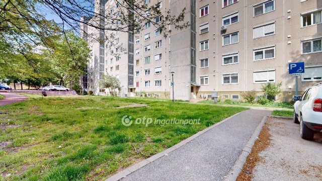 Eladó panellakás, Miskolcon 26.5 M Ft, 2 szobás