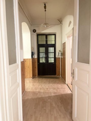Eladó téglalakás, Budapesten, VI. kerületben 99 M Ft, 3 szobás