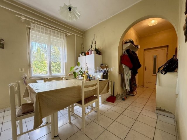 Eladó családi ház, Mezőberényben 11.9 M Ft, 2 szobás