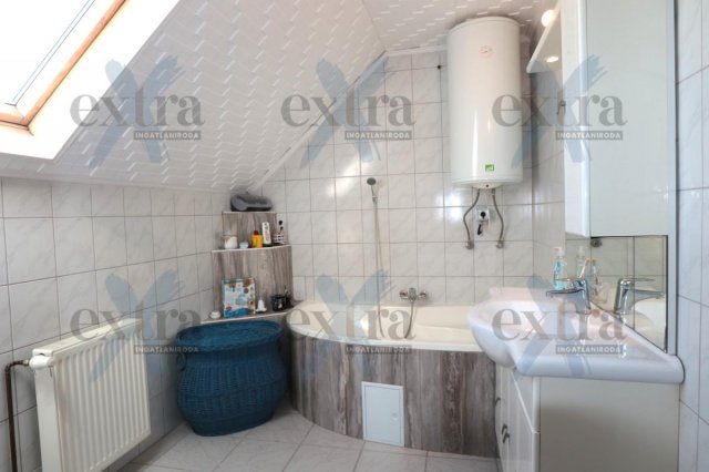 Eladó családi ház, Bordányon 85 M Ft, 7 szobás