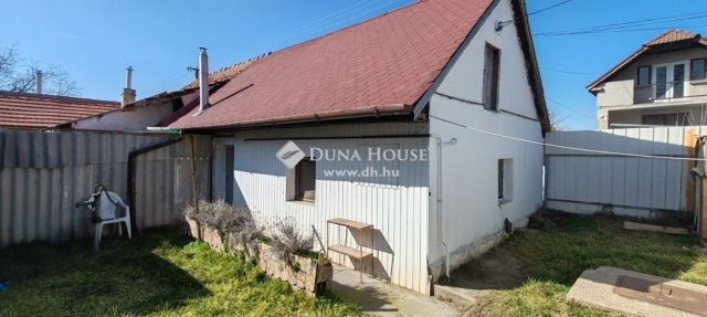 Eladó családi ház, Kecskeméten 22.9 M Ft, 1 szobás