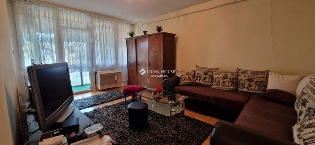 Eladó téglalakás, Nyíregyházán 43 M Ft, 3 szobás