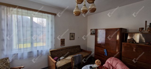 Eladó családi ház, Dunaszegen 34.9 M Ft, 4 szobás
