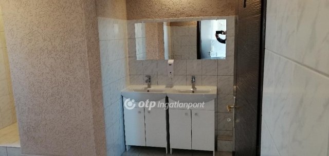 Eladó iroda, Budaörsön 330 M Ft / költözzbe.hu