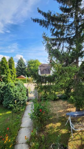 Eladó családi ház, Balatonkenesén 150 M Ft, 6 szobás
