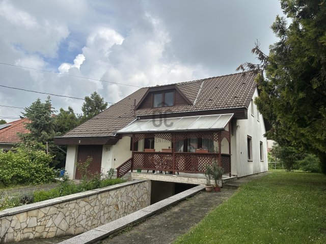 Eladó családi ház, Piliscsabán 123 M Ft, 5 szobás