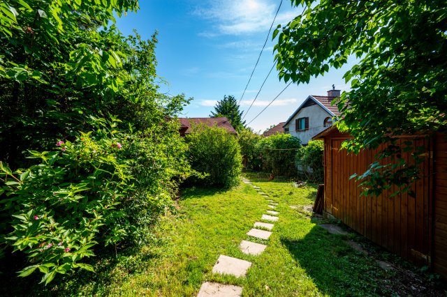 Eladó családi ház, Tahitótfalun 29.9 M Ft, 3 szobás