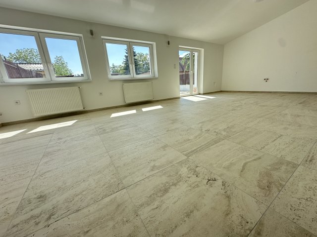 Eladó családi ház, Dunaharasztin 82.5 M Ft, 4 szobás