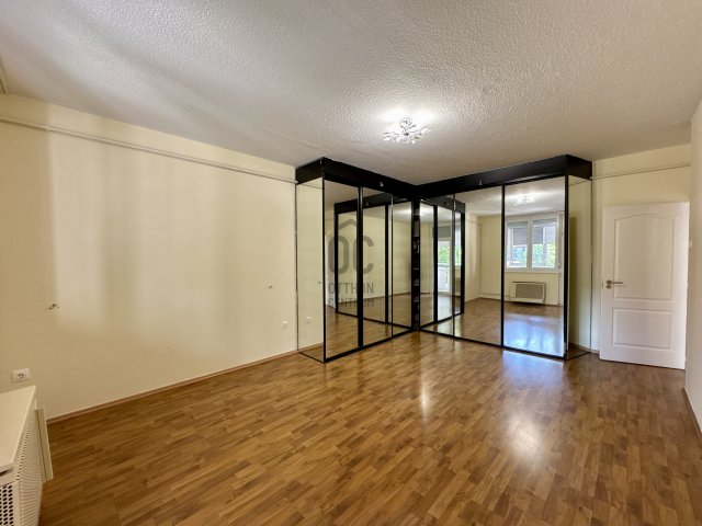 Eladó téglalakás, Nagykanizsán 39.99 M Ft, 3 szobás
