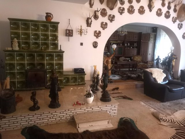 Eladó családi ház, Zalaegerszegen 198 M Ft, 6+1 szobás