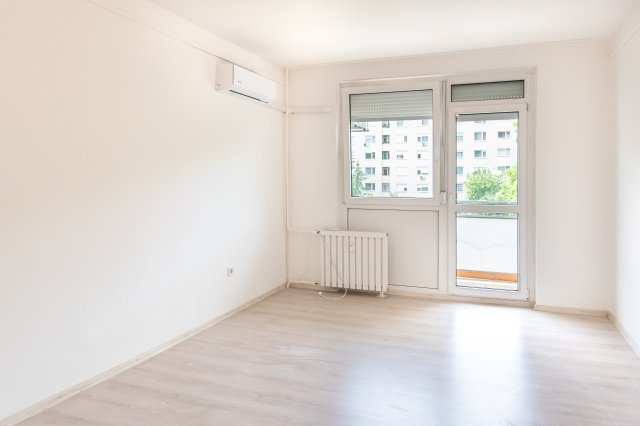 Kiadó panellakás, albérlet, Miskolcon 135 E Ft / hó, 2 szobás
