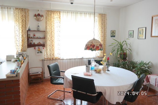 Eladó családi ház, Budapesten, XX. kerületben 120 M Ft, 8 szobás