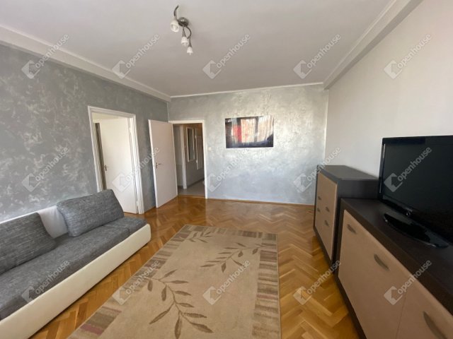 Kiadó téglalakás, albérlet, Szegeden 180 E Ft / hó, 2 szobás