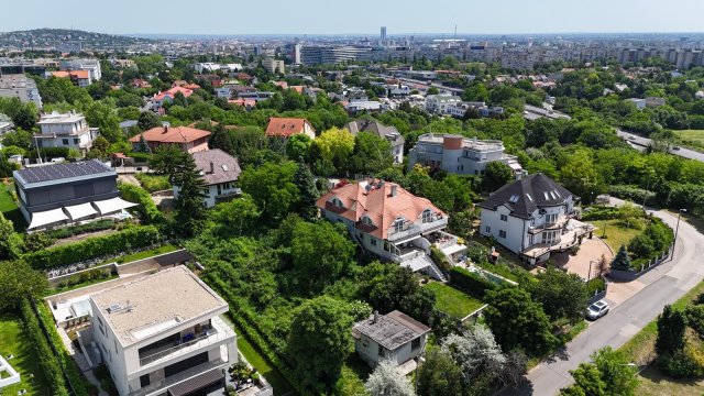 Eladó téglalakás, Budapesten, XI. kerületben 225 M Ft, 5 szobás