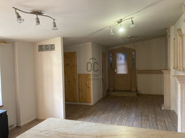 Eladó családi ház, Kecskeméten 29.9 M Ft, 2 szobás