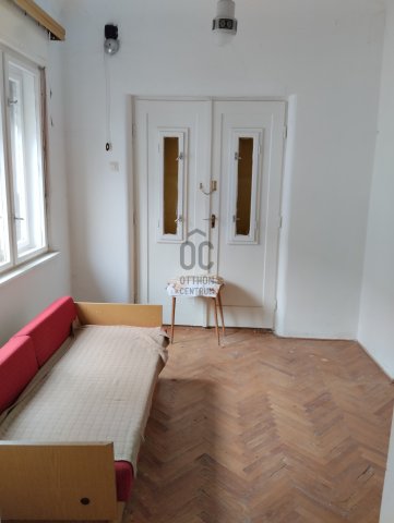 Eladó családi ház, Abonyban 28 M Ft, 2 szobás