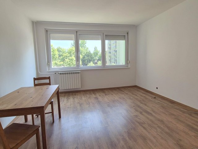 Kiadó panellakás, albérlet, X. kerületben, Gyakorló utcában