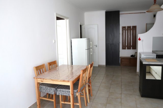 Kiadó téglalakás, albérlet, Szegeden 160 E Ft / hó, 2 szobás