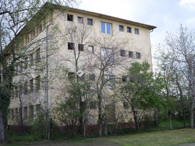 Eladó ipari ingatlan, Kecskeméten 300 M Ft / költözzbe.hu