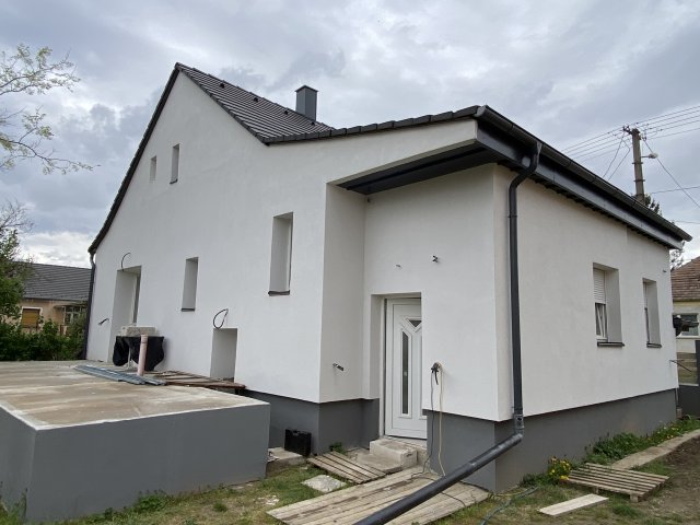 Eladó családi ház, Sopronhorpácson 70.5 M Ft, 4 szobás