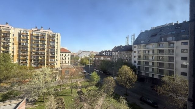 Eladó téglalakás, Budapesten, VIII. kerületben 54 M Ft, 2 szobás