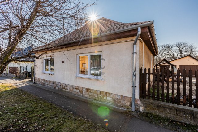 Eladó családi ház, Rétságon 129.9 M Ft, 3 szobás