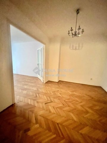 Eladó téglalakás, Budapesten, XII. kerületben 97.9 M Ft
