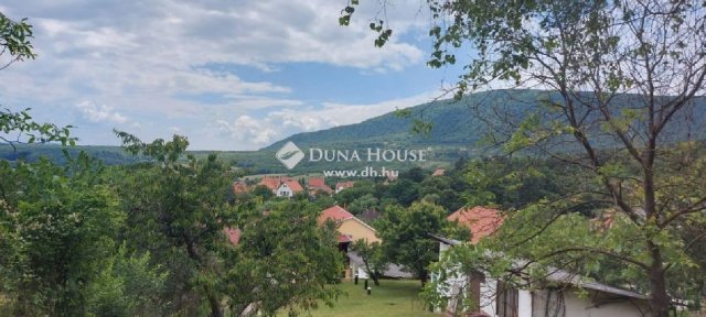 Eladó családi ház, Pilisszentkereszten 89 M Ft, 5 szobás