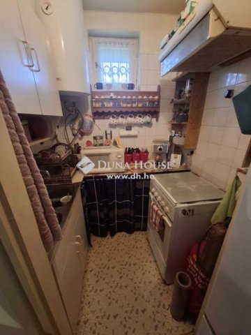 Eladó családi ház, Sülysápon 35 M Ft, 3 szobás