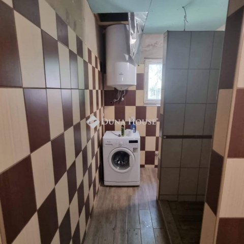 Eladó családi ház, Mesztegnyőn 15.5 M Ft, 3 szobás