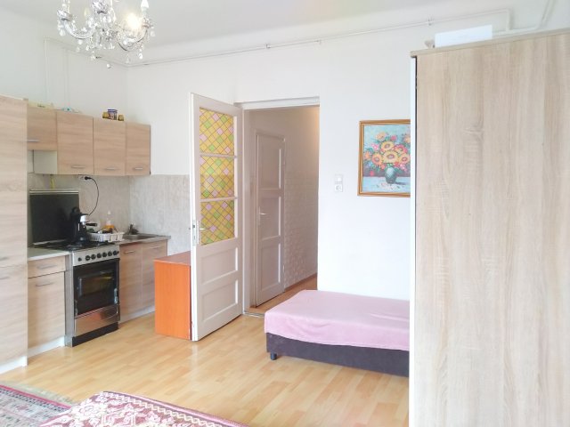 Eladó téglalakás, Budapesten, XX. kerületben 25 M Ft, 2 szobás