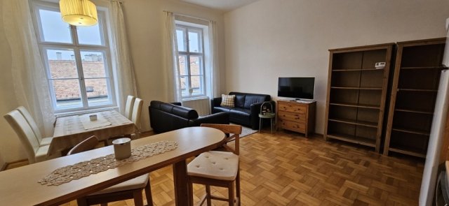 Eladó téglalakás, Székesfehérvárott 89 M Ft, 3 szobás