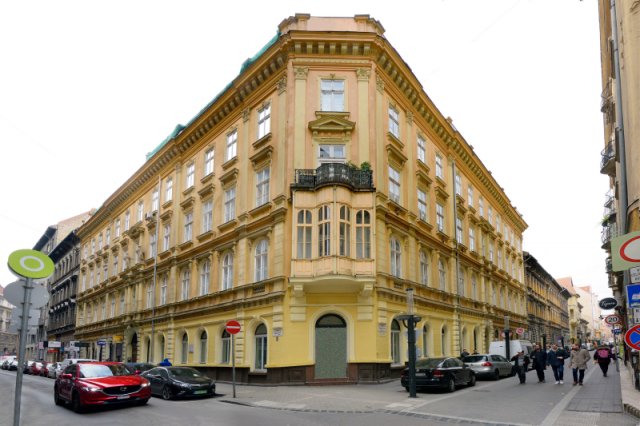 Eladó téglalakás, Budapesten, VII. kerületben 66 M Ft, 2 szobás