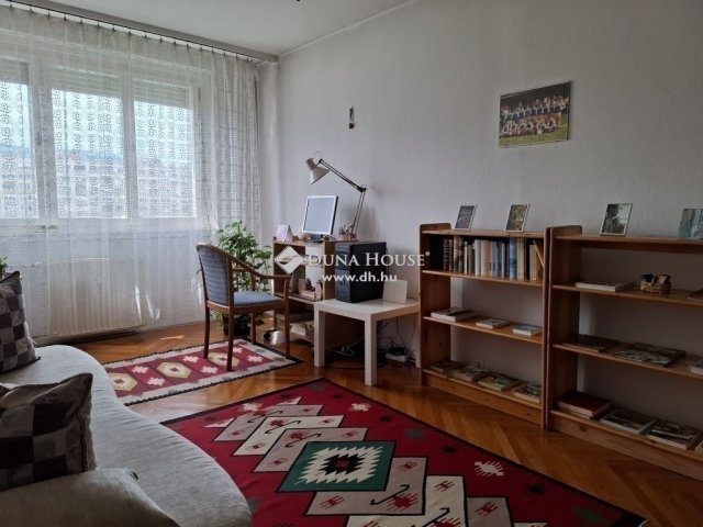 Eladó panellakás, Budapesten, III. kerületben 65 M Ft, 3 szobás