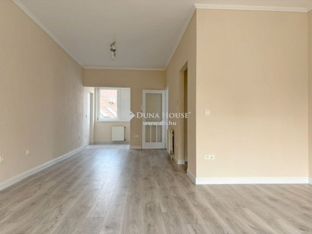 Kiadó téglalakás, albérlet, Kecskeméten 230 E Ft / hó
