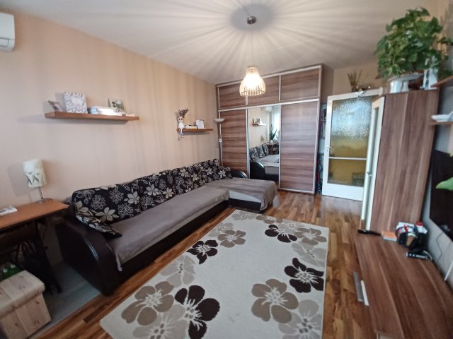 Eladó panellakás, Debrecenben, Jerikó utcában 51.8 M Ft