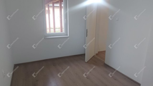 Eladó családi ház, Békéscsabán 55 M Ft, 3 szobás