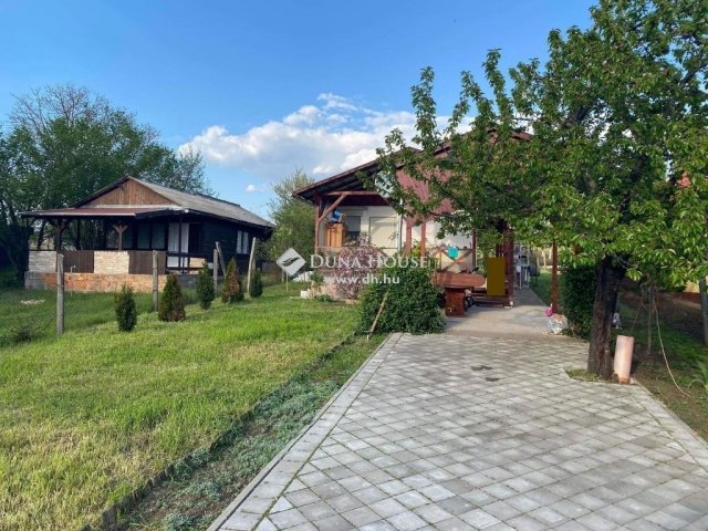 Eladó telek, Palotáson 12 M Ft / költözzbe.hu
